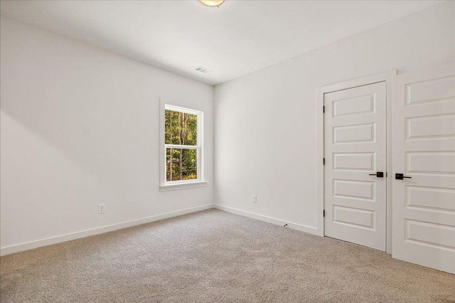 Spacious, unfurnished interior of a new home in , Gainesville (Image 20). Spacious, unfurnished interior of a new home in , Gainesville (Image 20).