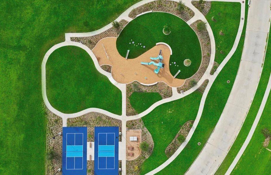 Community amenities in Windcress, Cove (Image 32).