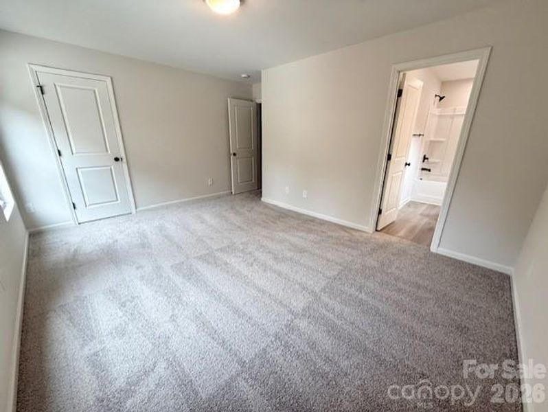 Spacious, unfurnished interior of a new home in , Bessemer City (Image 45).