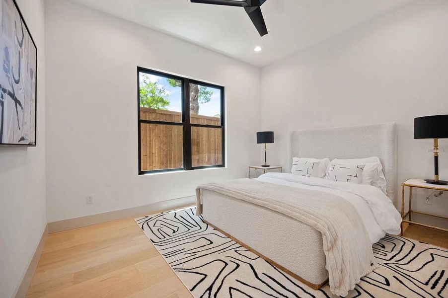 Furnished interior view inside a new home in , Dallas (Image 27).
