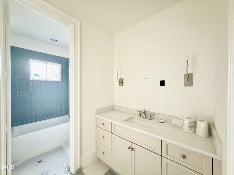 Ensuite Bath