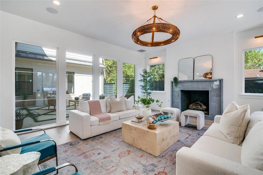 Furnished interior view inside a new home in , Dallas (Image 7).