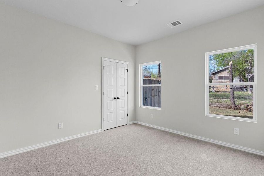Spacious, unfurnished interior of a new home in , Fort Worth (Image 16).