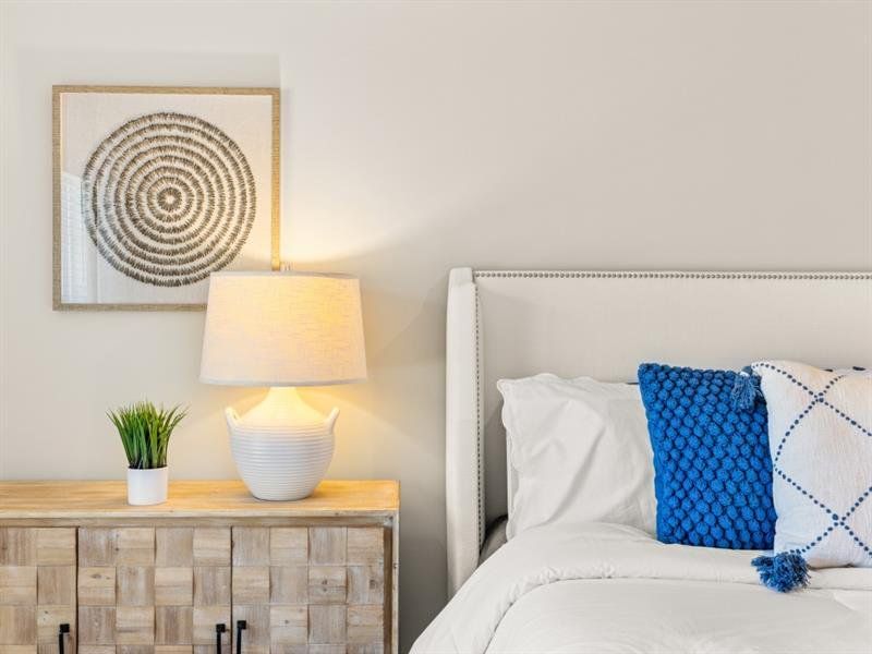 Close-up of interior finishes inside a home in Thompson Ridge, Dallas (Image 23).