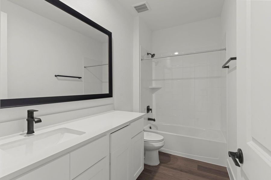 Furnished interior view inside a new home in Westland Ranch 60' Homesites, League City (Image 12). Furnished interior view inside a new home in Westland Ranch 60' Homesites, League City (Image 12).