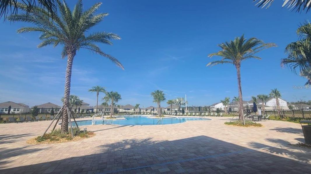 Community amenities in Storey Creek, Kissimmee (Image 32).