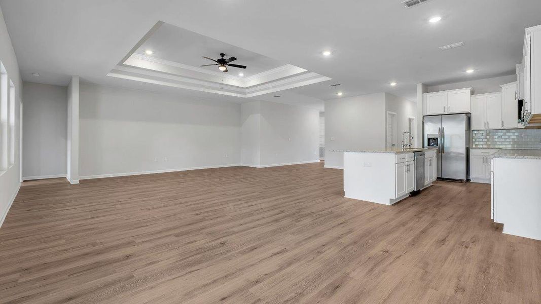 Spacious, unfurnished interior of a new home in Greystone, Crawfordville (Image 25).