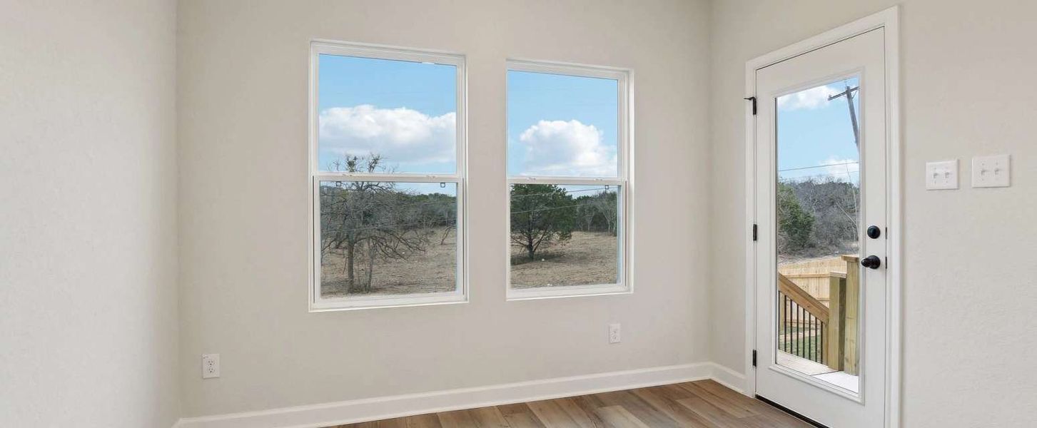 Representative unfurnished interior of a home built from the Makenzie by Ashton Woods in Hennersby Hollow, San Antonio (Image 15).