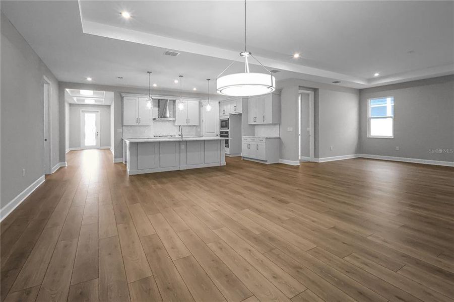 Spacious, unfurnished interior of a new home in Cresswind at Hammock Oaks, Lady Lake (Image 49). Spacious, unfurnished interior of a new home in Cresswind at Hammock Oaks, Lady Lake (Image 49).