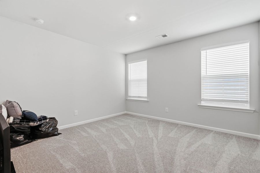 Spacious, unfurnished interior of a new home in Sweetgrass at Summers Corner, Summerville (Image 26). Spacious, unfurnished interior of a new home in Sweetgrass at Summers Corner, Summerville (Image 26).