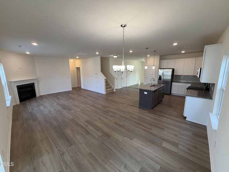 06_beyc69e0190701448