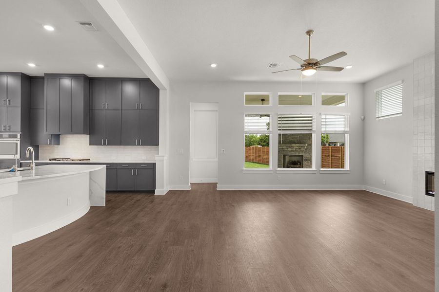 Spacious, unfurnished interior of a new home in Broken Oak, Georgetown (Image 56).