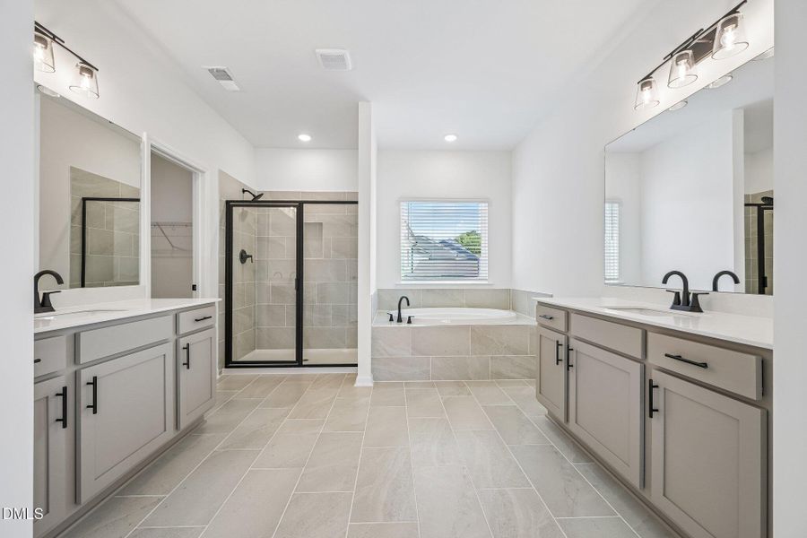 47-web-or-mls-Fetching Pl-S2905-047
