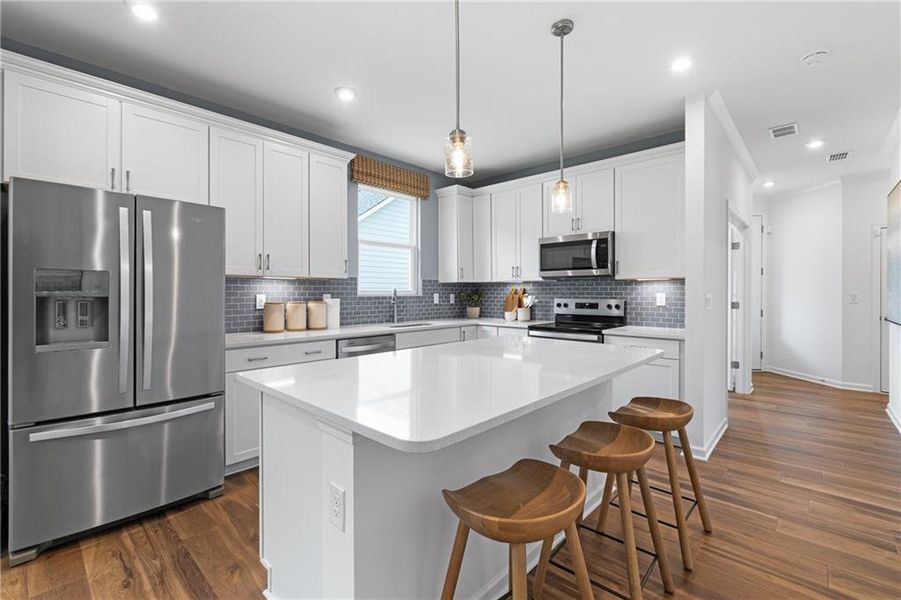 Furnished interior view inside a new home in Del Webb at Lake Oconee, Greensboro (Image 12).