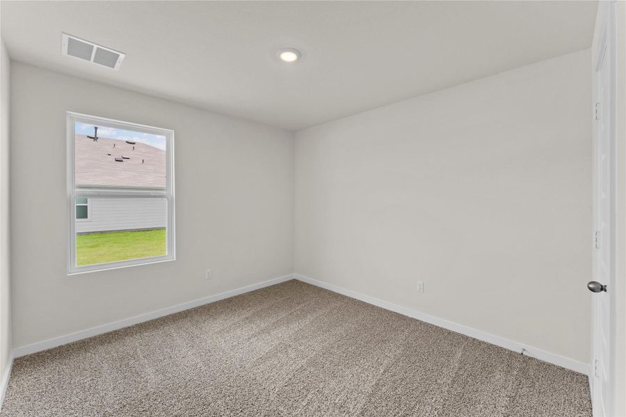 Spacious, unfurnished interior of a new home in Hartland Ranch, Lockhart (Image 21).