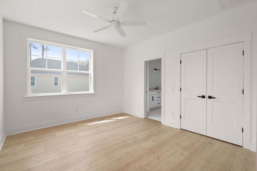 Spacious, unfurnished interior of a new home in , Moncks Corner (Image 15).