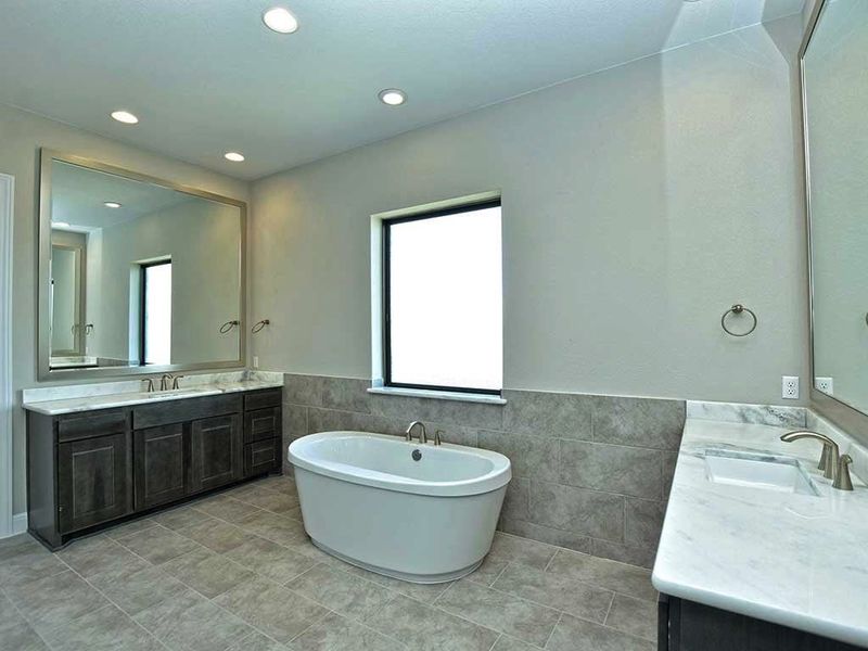 Image 198 representing the Santa Barbara II by Giddens Homes in Scofield Farms Estates, Georgetown, TX.