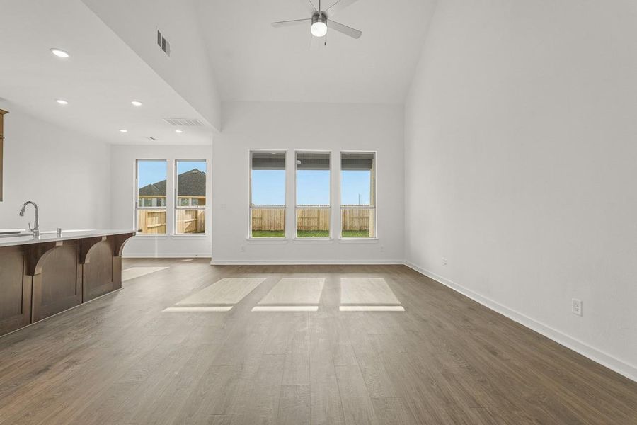 Spacious, unfurnished interior of a new home in Wildrye, Waller (Image 14). Spacious, unfurnished interior of a new home in Wildrye, Waller (Image 14).