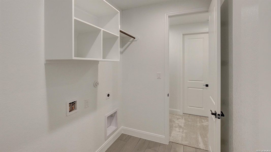 Spacious, unfurnished interior of a new home in Kallison Ranch, San Antonio (Image 16). Spacious, unfurnished interior of a new home in Kallison Ranch, San Antonio (Image 16).