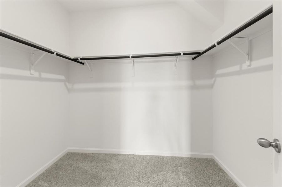 24. 14204 Coness - Closet