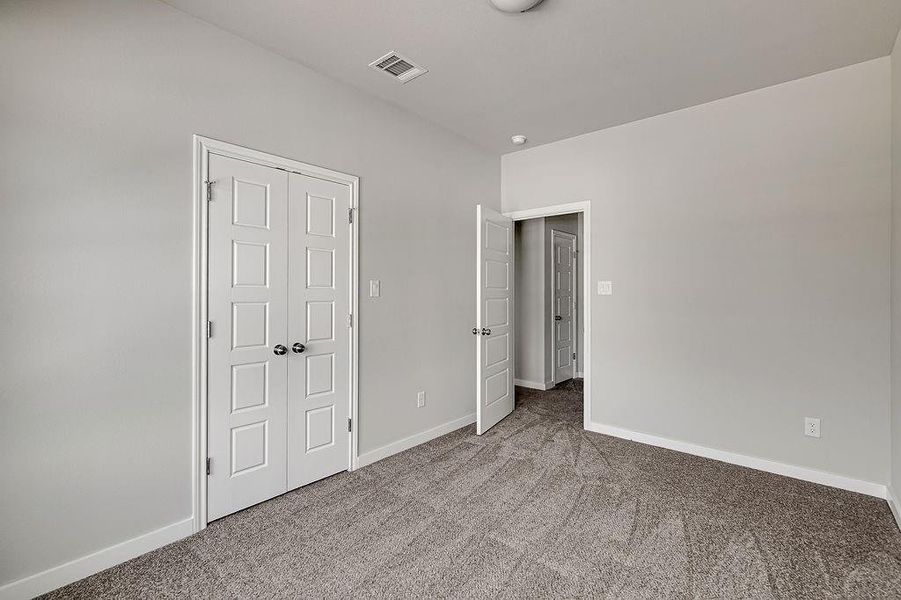Spacious, unfurnished interior of a new home in Trails of Fossil Creek, Fort Worth (Image 25). Spacious, unfurnished interior of a new home in Trails of Fossil Creek, Fort Worth (Image 25).