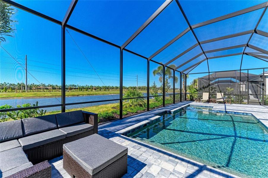 Exterior details and patio area of a home in Calusa Country Club, Lakewood Ranch (Image 31).