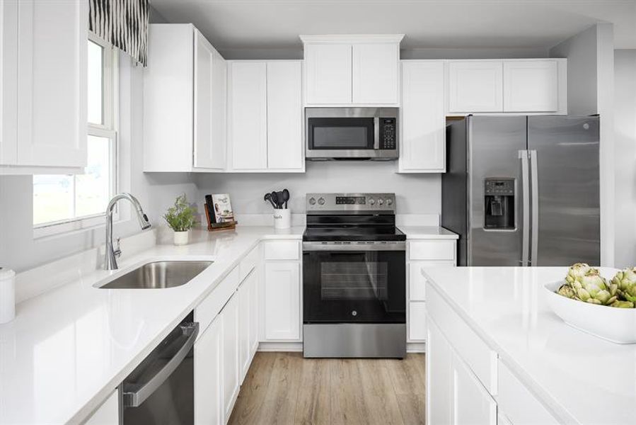 Representative furnished interior of a home built from the Birch by Ryan Homes in Quails Run, Lyman (Image 6).
