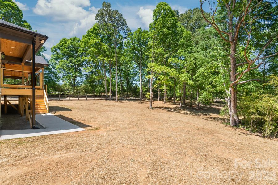 Exterior details and patio area of a home in , Waxhaw (Image 27).
