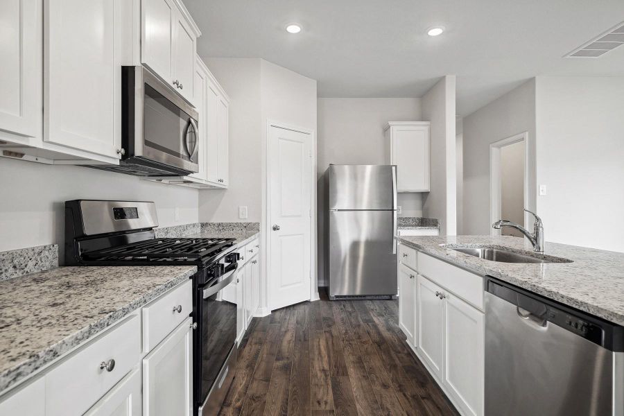 Furnished interior view inside a new home in Magnolia Woods, Magnolia (Image 8).