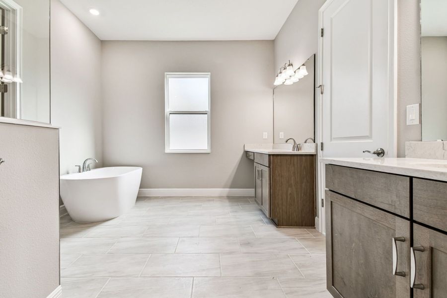 Furnished interior view inside a new home in River Preserve Estates, Parrish (Image 12).