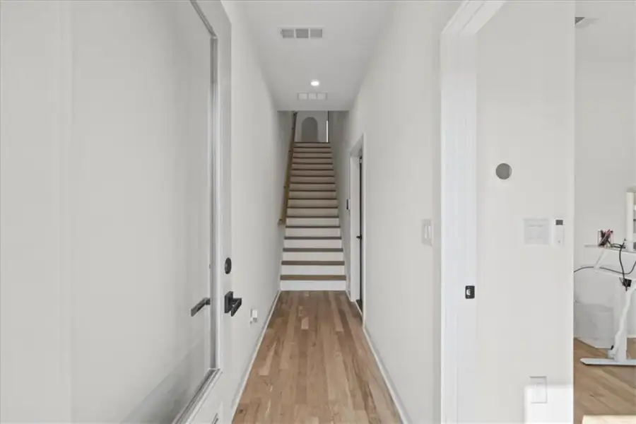 Spacious, unfurnished interior of a new home in Madison Park, Atlanta (Image 27).