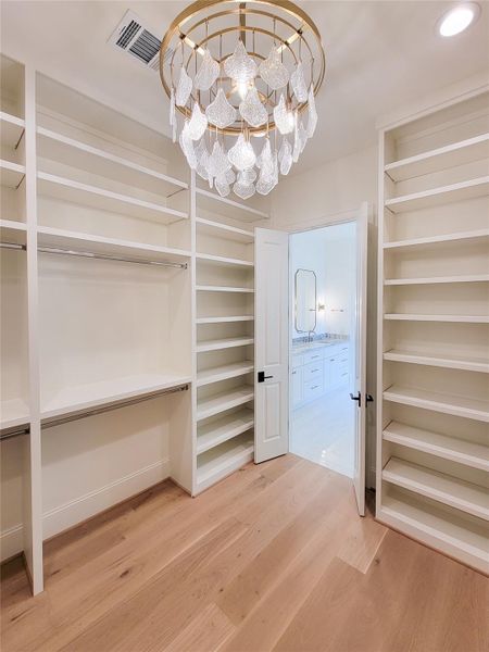 Spacious, unfurnished interior of a new home in , Houston (Image 35). Spacious, unfurnished interior of a new home in , Houston (Image 35).