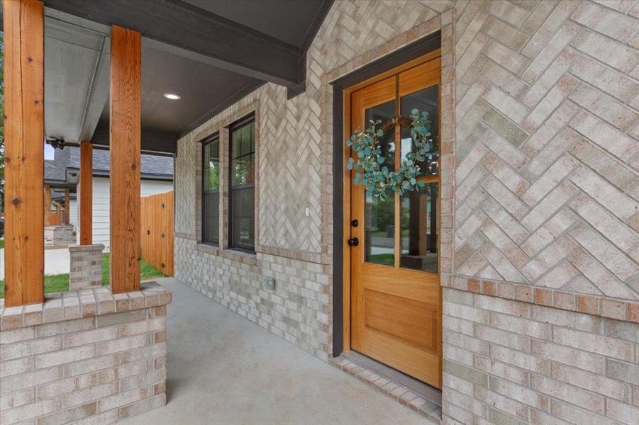 Exterior details and patio area of a home in , Waco (Image 3).