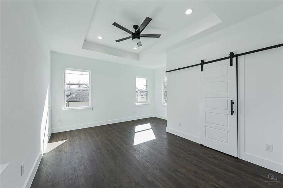 Spacious, unfurnished interior of a new home in , Fort Worth (Image 20).