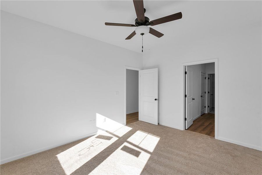 Spacious, unfurnished interior of a new home in Brownstone Park, Easley (Image 12).
