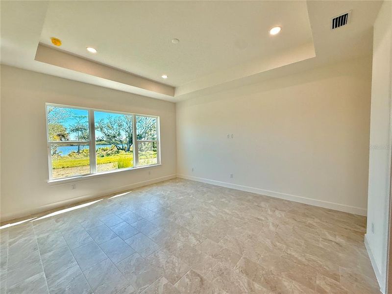 Spacious, unfurnished interior of a new home in Veranda Bay, Flagler Beach (Image 48).