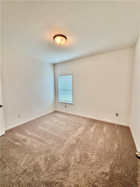Spacious, unfurnished interior of a new home in Creekside, Dawsonville (Image 25).