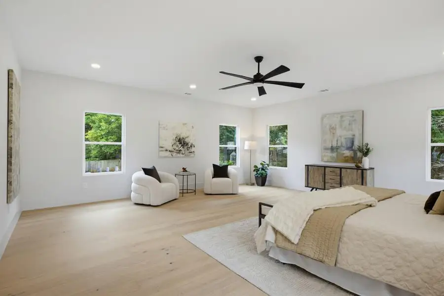 Furnished interior view inside a new home in , Atlanta (Image 6).
