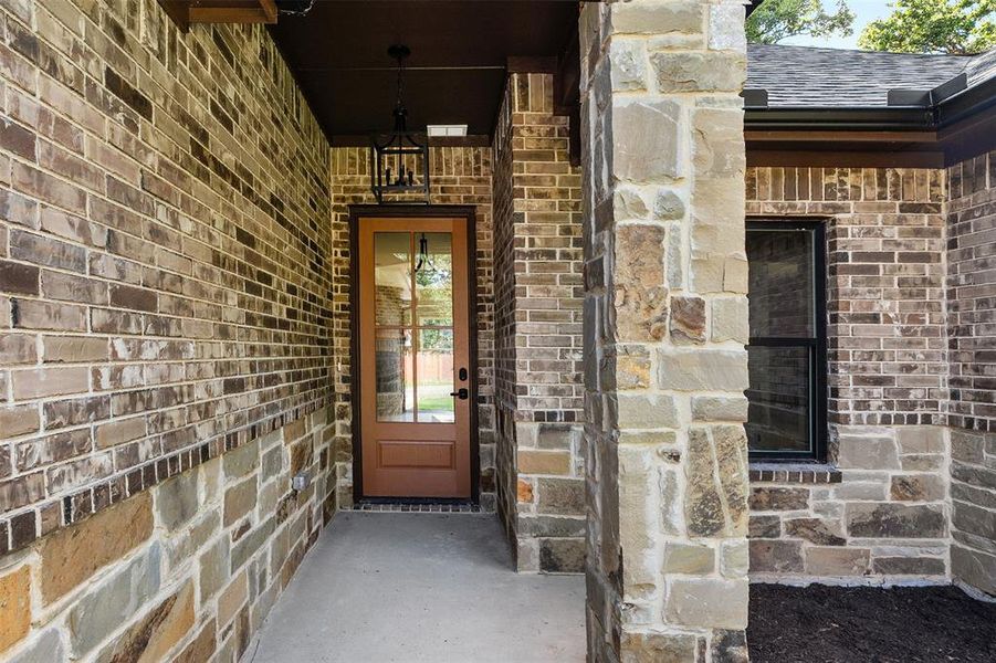 Exterior details and patio area of a home in , Gun Barrel City (Image 24).