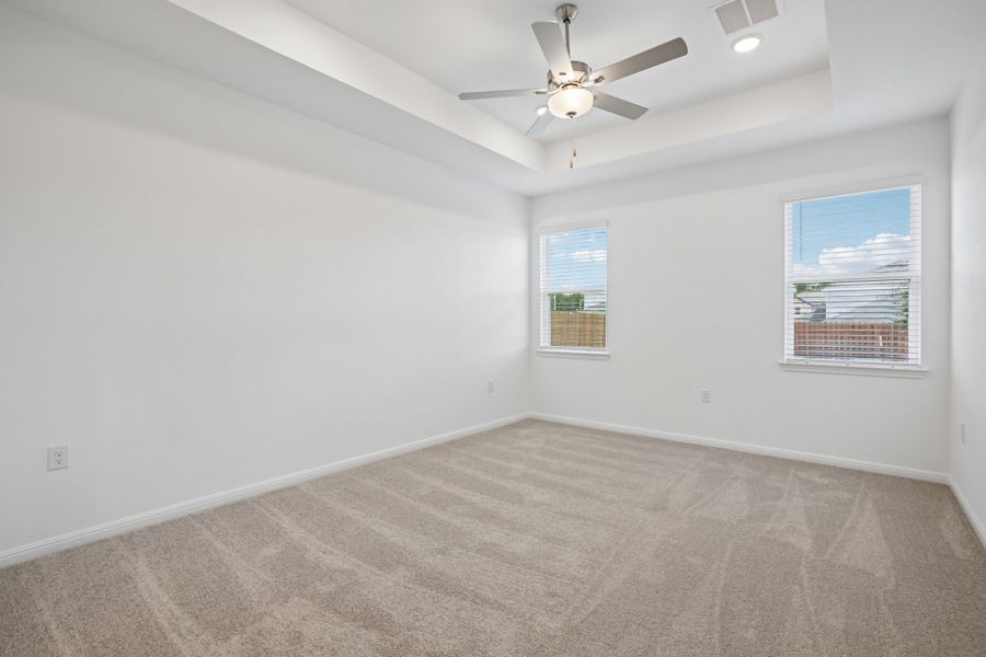 Spacious, unfurnished interior of a new home in Lisso, Pflugerville (Image 27).