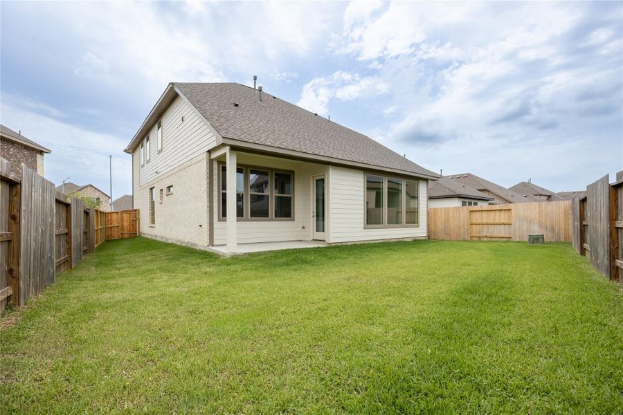 Image 18 of a home in Sunterra. Image 18 of a home in Sunterra.