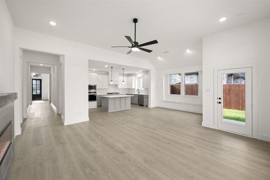 Spacious, unfurnished interior of a new home in Westside Preserve, Midlothian (Image 32).