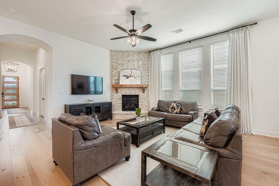 Furnished interior view inside a new home in 6 Creeks at Waterridge: 55ft. lots, Kyle (Image 9).