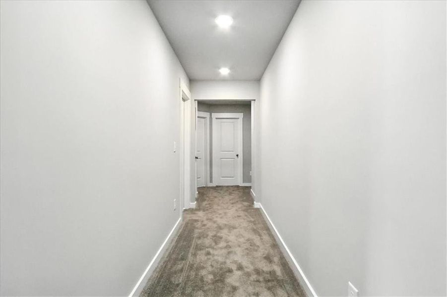 Spacious, unfurnished interior of a new home in , Jefferson (Image 38).