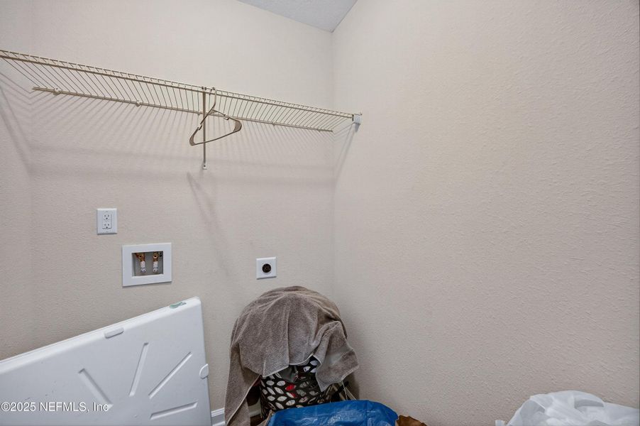 Image 25 of a home in .