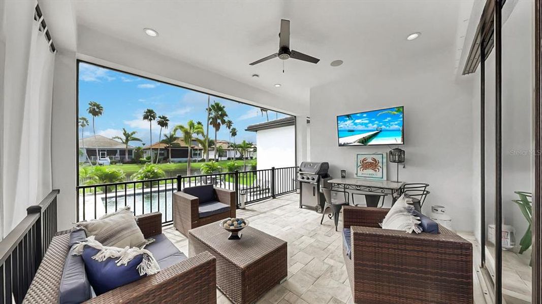 Furnished interior view inside a new home in , Apollo Beach (Image 15).