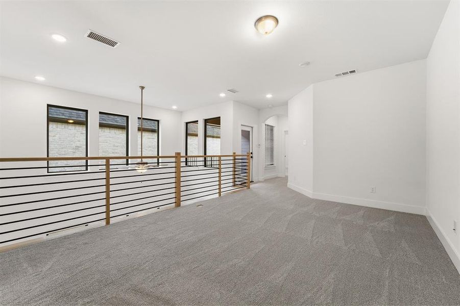 Spacious, unfurnished interior of a new home in Craig Ranch, McKinney (Image 21).