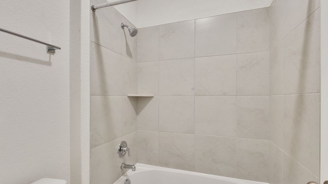 Furnished interior view inside a new home in Creeks Crossing, Elgin (Image 22).