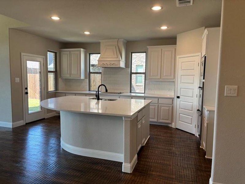 Furnished interior view inside a new home in DeBerry Heritage, Josephine (Image 9). Furnished interior view inside a new home in DeBerry Heritage, Josephine (Image 9).