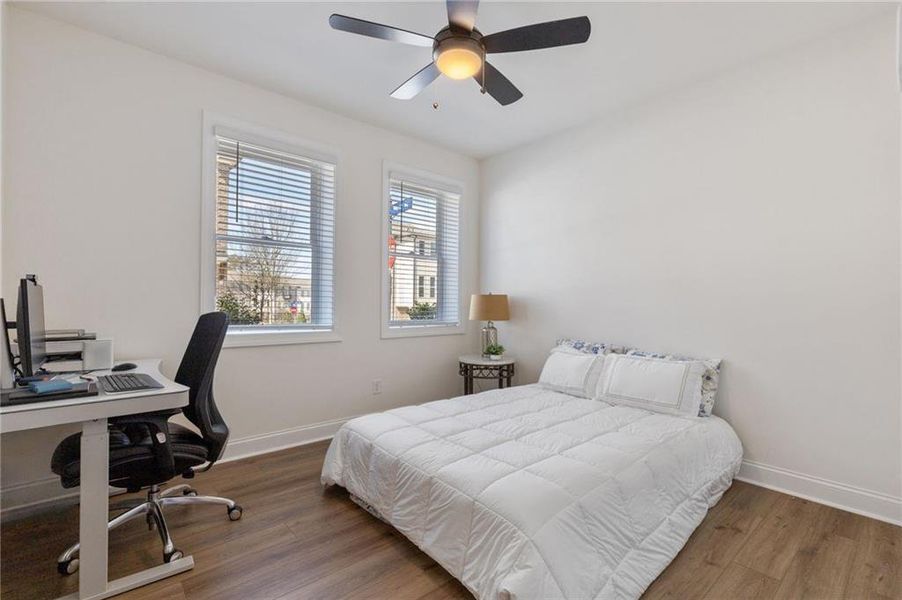 Furnished interior view inside a new home in , Peachtree Corners (Image 35). Furnished interior view inside a new home in , Peachtree Corners (Image 35).
